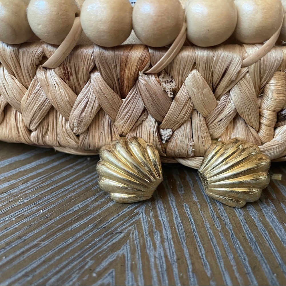 5 pairs of vintage clip on earrings - Picture 3 of 12